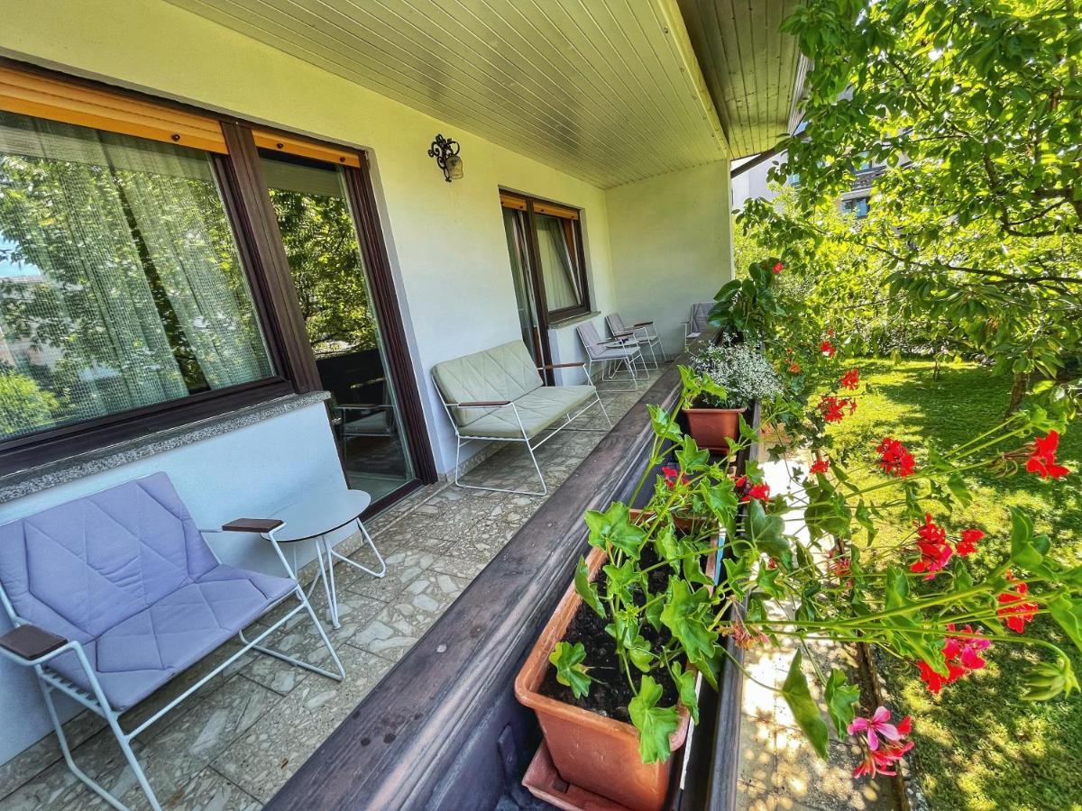 Papas Apartment Lesce  Dış mekan fotoğraf
