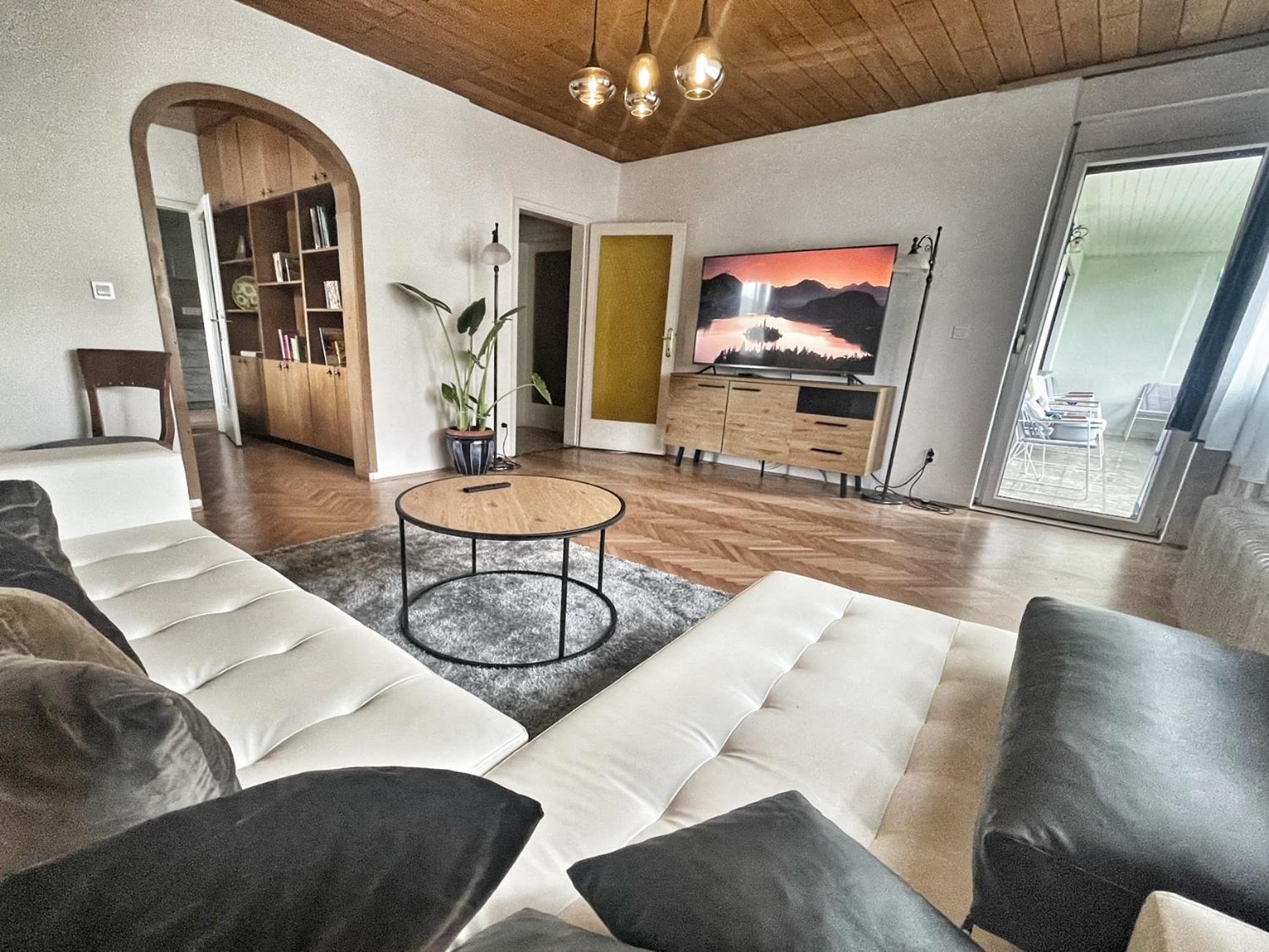 Papas Apartment Lesce  Dış mekan fotoğraf