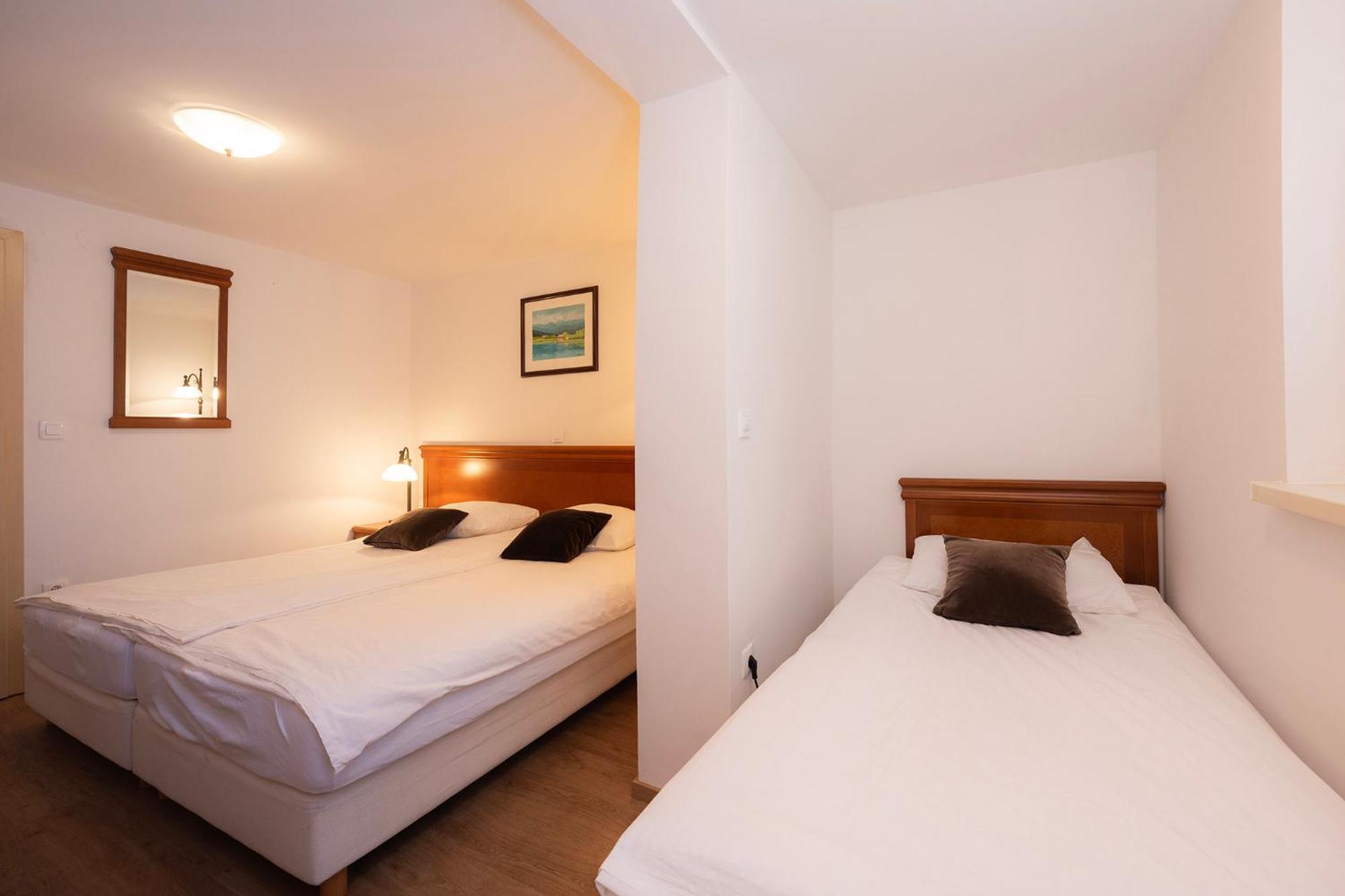 Papas Apartment Lesce  Dış mekan fotoğraf