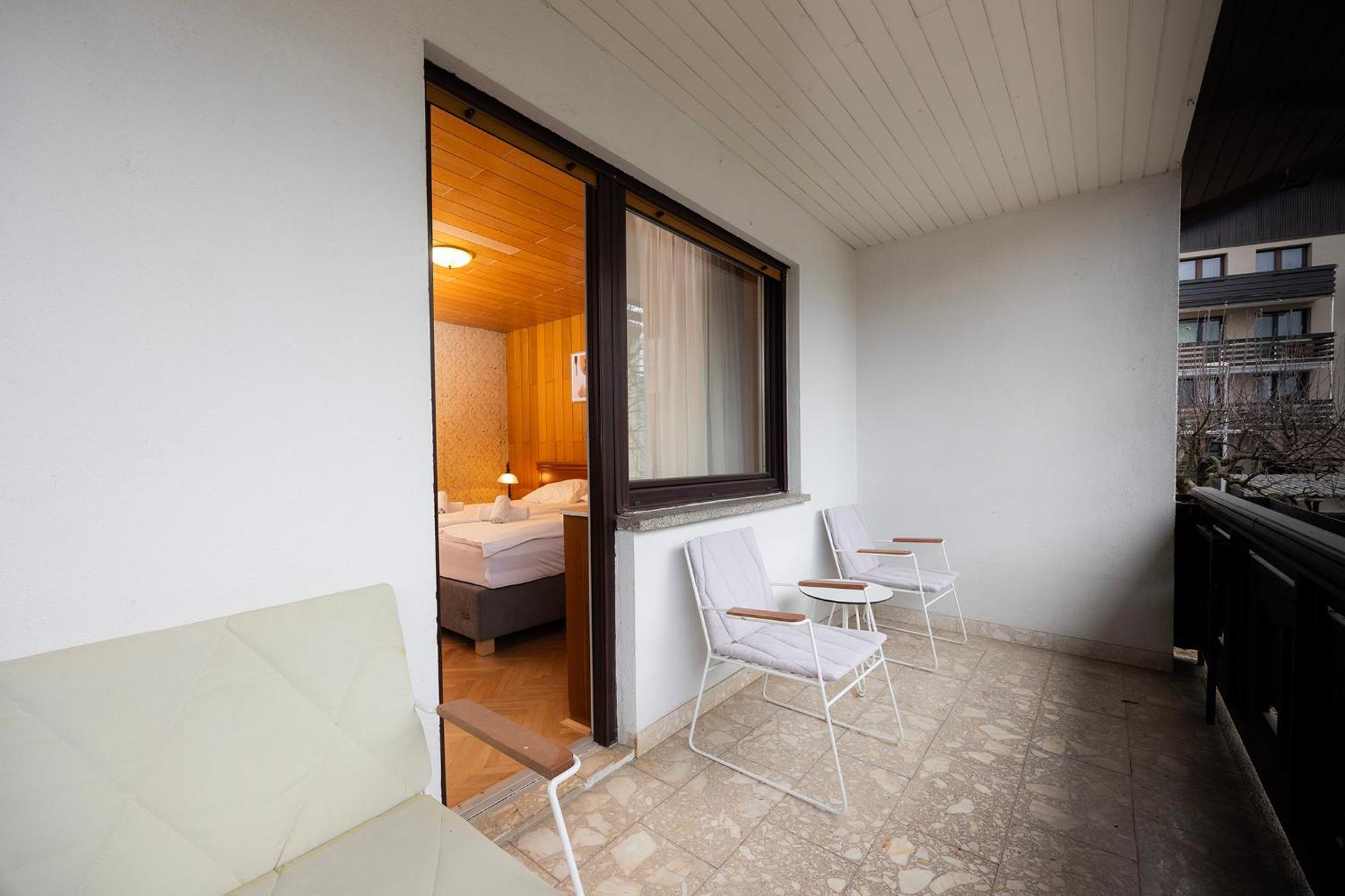 Papas Apartment Lesce  Dış mekan fotoğraf