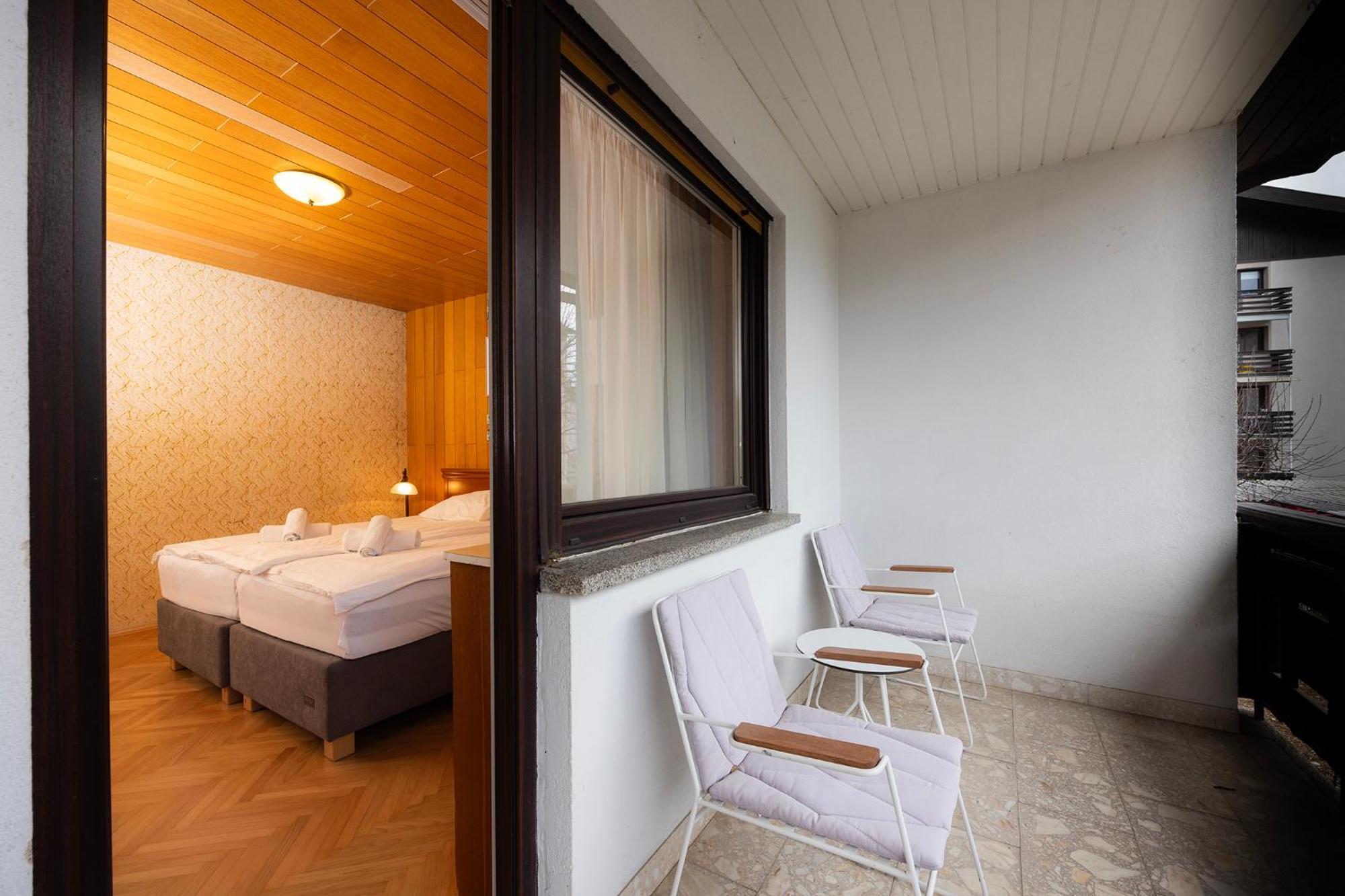 Papas Apartment Lesce  Dış mekan fotoğraf