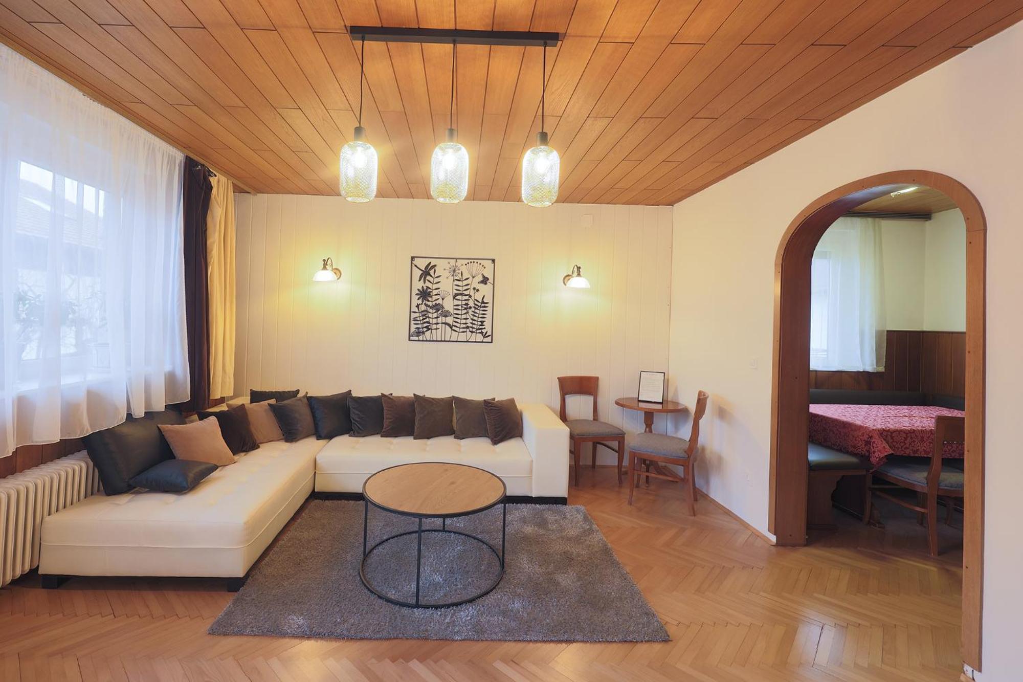 Papas Apartment Lesce  Dış mekan fotoğraf